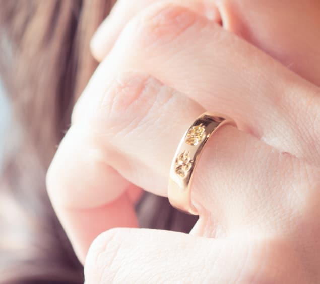 FOYA Materialien Silber Gold Platin Edelstahl Echter Pfotenabdruck Ring Gold
