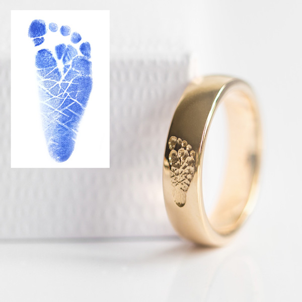Gold-Ring mit Baby Fußabdruck Sternenkind Ring mit Fußabdruck Baby