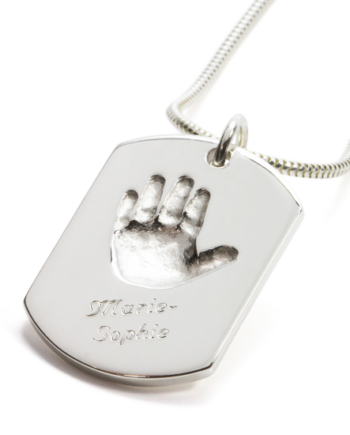Personalized jewelry with baby handprint