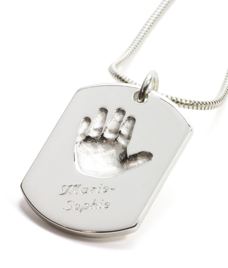 Personalized jewelry with baby handprint
