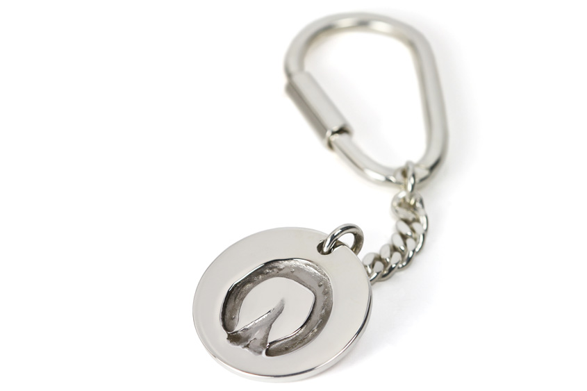 hoofprint-horseshoe-equestrian-jewelry