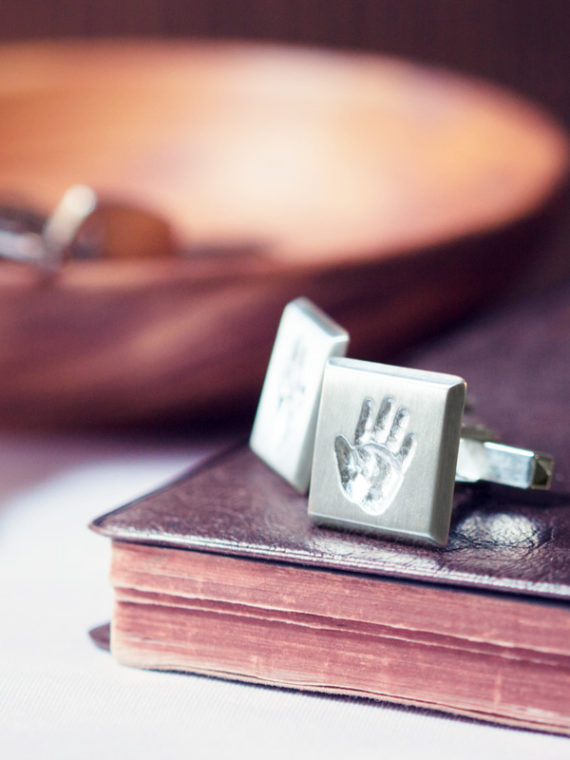Schmuck mit Handabdruck eigener Kinder