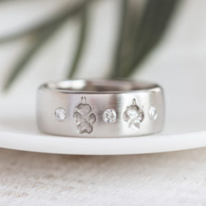 Platin Ring Pfotenabdrücke Diamantring Platin Ring Pfotenabdrücke Diamantring